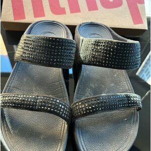 SANDAL TIME- Multiple pairs in colors